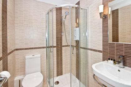 F2 Greek Street by City Living London - image 25