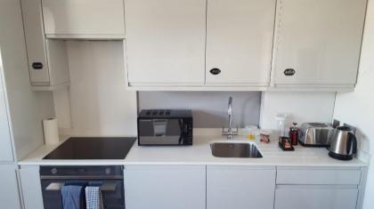 m12 Renovated Apartment near Portobello Road 