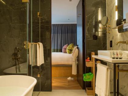 The Guardsman - Preferred Hotels and Resorts - image 16