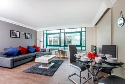 2Bed 2Bath Apartment in Fitzrovia - FREE Exclusive Parking