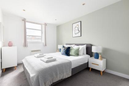 The Spitalfields Apartments - image 18