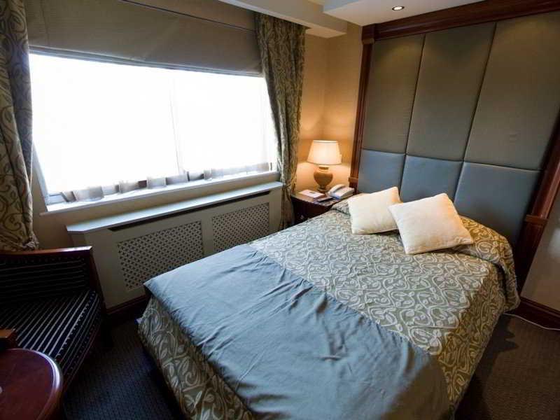 Paddington Court Executive Rooms - image 3