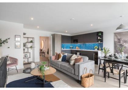 Stylish brand new 3 bedroom apartment in Shoreditch London 