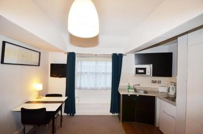Amber Residence Aparthotel - image 17