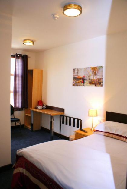 The Hindes Hotel - B&B - image 23