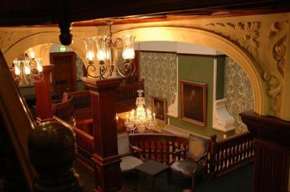 Woodlands Park Hotel - image 5