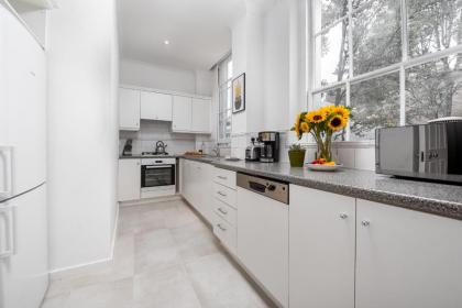 Anderson Street by CAPITAL - image 10