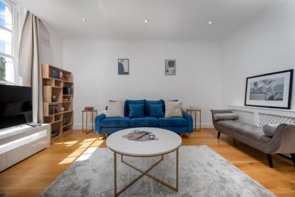Anderson Street by CAPITAL - image 5