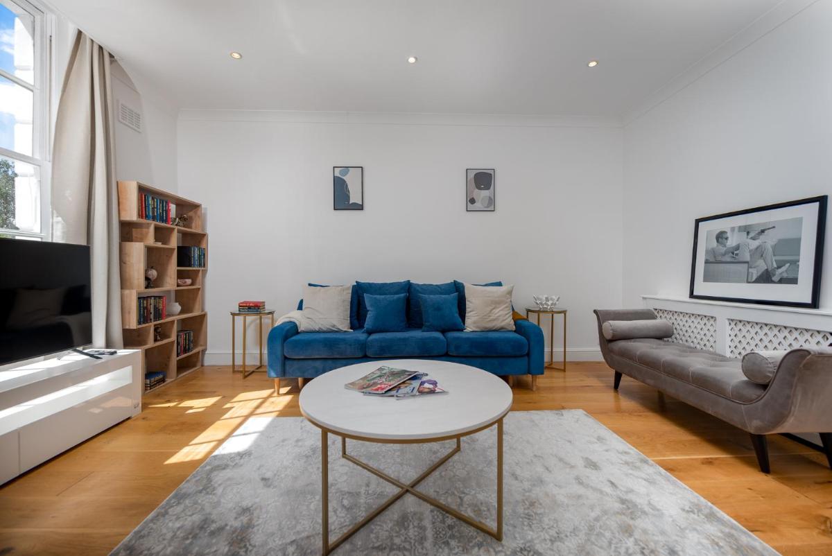 Anderson Street by CAPITAL - image 5