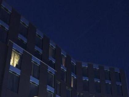 Park Grand London Heathrow - image 23