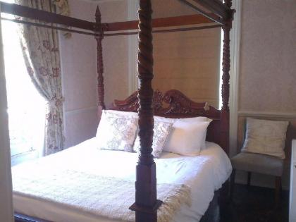 Kings Boutique Hotel - image 2
