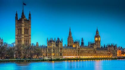 Three bedroom apartment close to Covent Garden - image 9