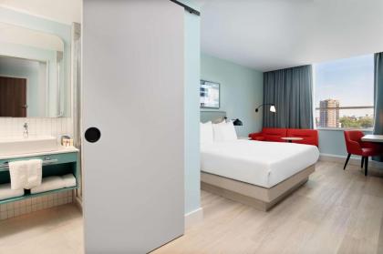 Hyatt Place London City East - image 22