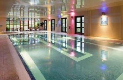 Chessington Hotel - image 19
