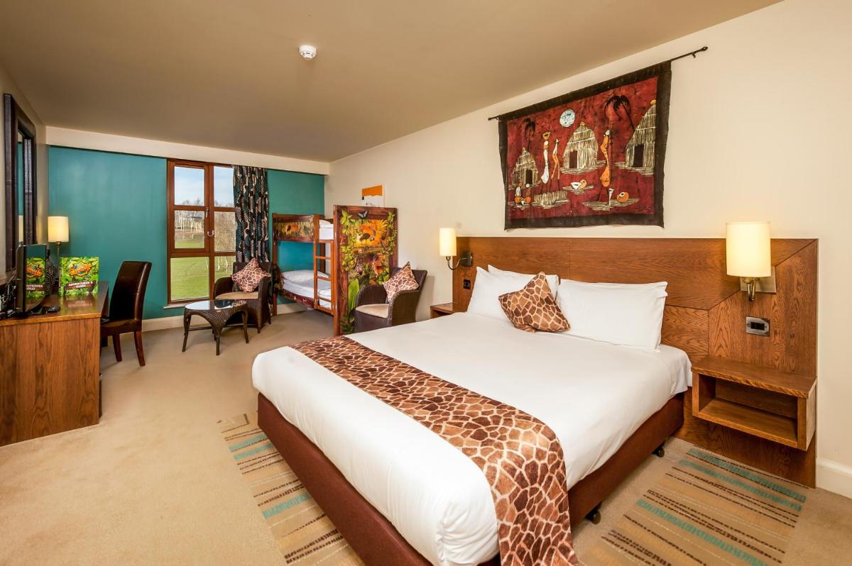 Chessington Hotel - image 6