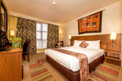 Chessington Hotel - image 8