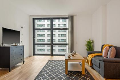 South Quay Apartments Canary Wharf - image 26