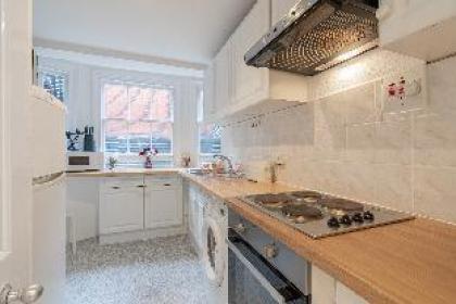 Stunning 2 Bedrooms Apartment Next Door To Selfridges and Oxford Street  - image 21