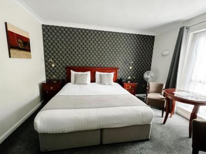 Manor Of Groves Hotel - image 21