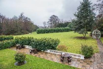 Manor Of Groves Hotel - image 24