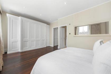 Veeve - Roof Terrace Views in Chelsea - image 22