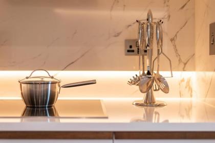 GuestReady - 2BR Luxury Flat in Central London - image 25