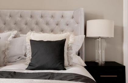 The Leicester Square Apartment By Hok Living - image 21