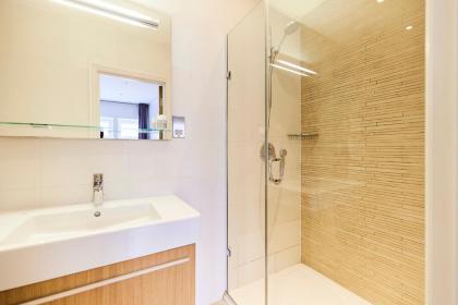 The Bayswater Nook - Stylish 1BDR Flat - image 13