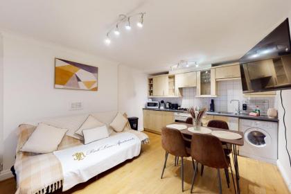 Park Lane Apartments Baker Street - image 30