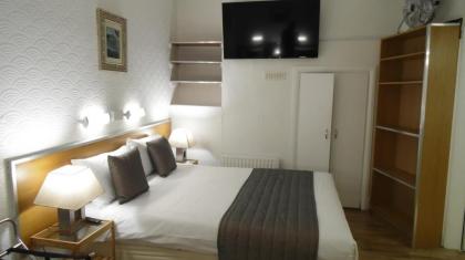 Falcon Hotel - image 23