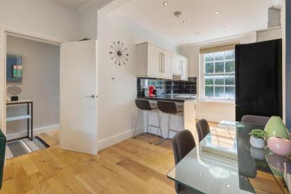 Camden Home - Barracks Properties - image 10