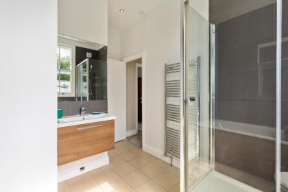 Camden Home - Barracks Properties - image 20