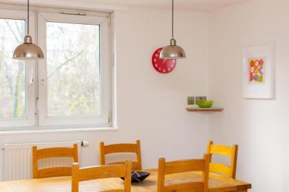 Spacious Central 3 Bedroom Apartment in Old Street - image 22
