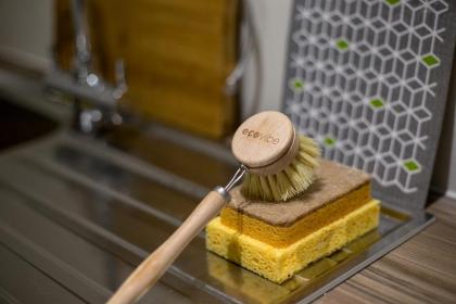 Heart of Whitechapel - A Stay Kindred Home w AC hosted by GuestReady - image 22