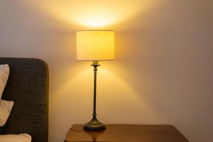GuestReady - Beautiful 2BR Townhouse w Garden - image 27