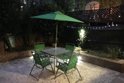 GuestReady - Beautiful 2BR Townhouse w Garden - image 30