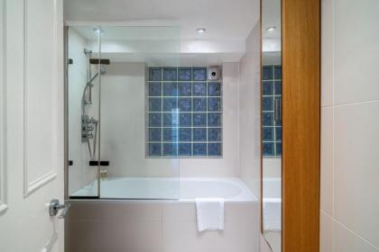 GuestReady - Lovely 2BR home in Central London - image 29