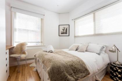 NEW Stunning 5BD Mews House - image 30