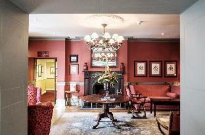 The Red Lion Hotel - image 26