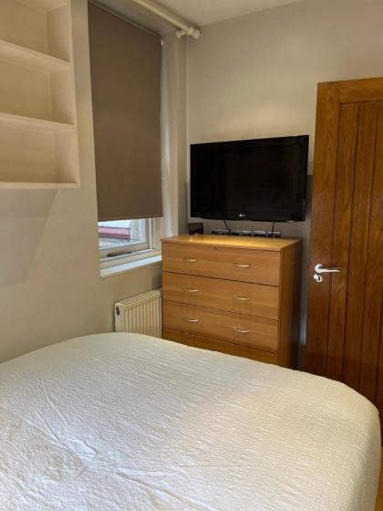 Stunning 1 Bedroom in Stunning Location - Mayfair Area - image 28