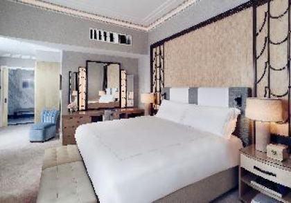 Claridge's - image 22