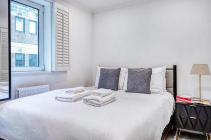 Stunning Apartment in Fashionable Marylebone - image 14