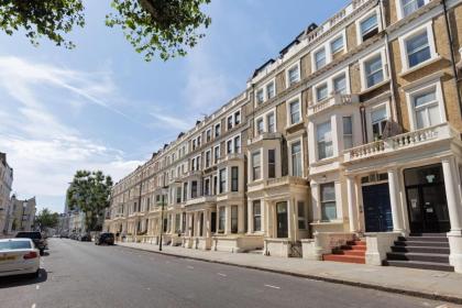 Gorgeous 1 Bedroom in Earl's Court with Vintage Furniture - image 23