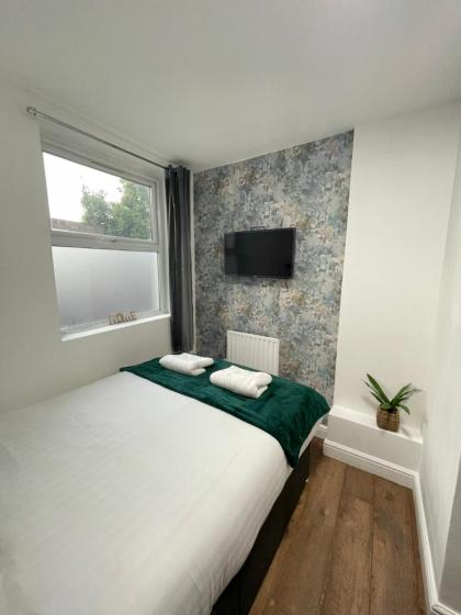 ND Hotel - Hyde Park - image 21