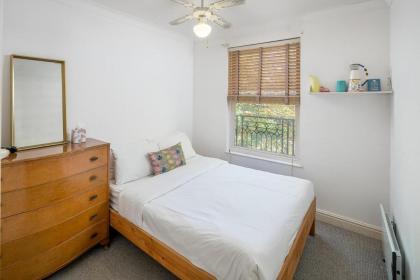 Bright 3 Bedroom House Near King's Cross StPancras - image 3