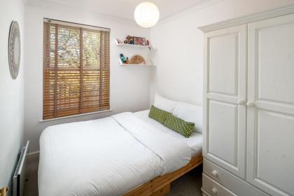 Bright 3 Bedroom House Near King's Cross StPancras - image 4