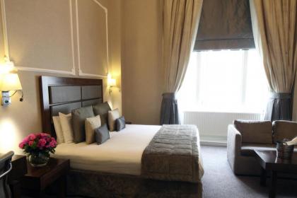 Gem Strathmore Hotel - image 21