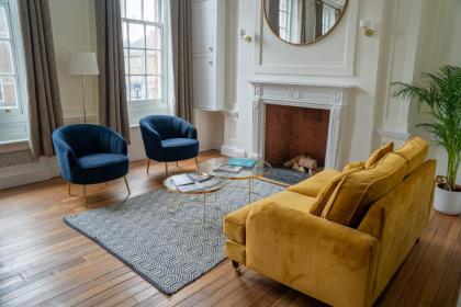 Charrington House - image 21