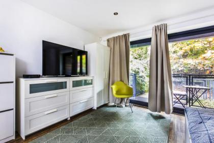 Manor House Studios By Morethanstays - image 22
