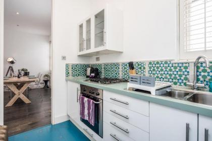 Beautiful 2 bedroom Covent Garden apartment - image 21